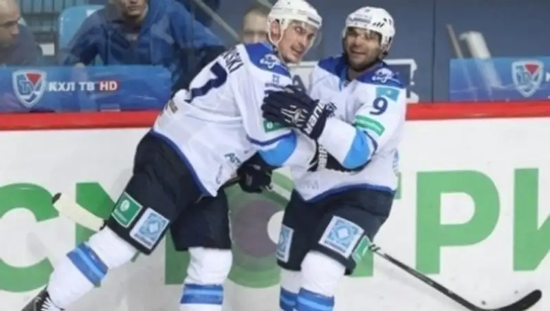 Российские СМИ: «„Барыс“ отстоял Назарова»?