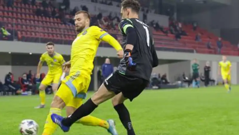 Казахстанская сборная по футболу уступила Албании