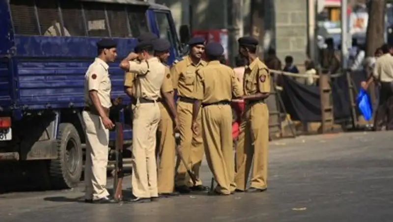 В Индии задержали 25 человек по делу о хищении нефти почти на $8 миллионов