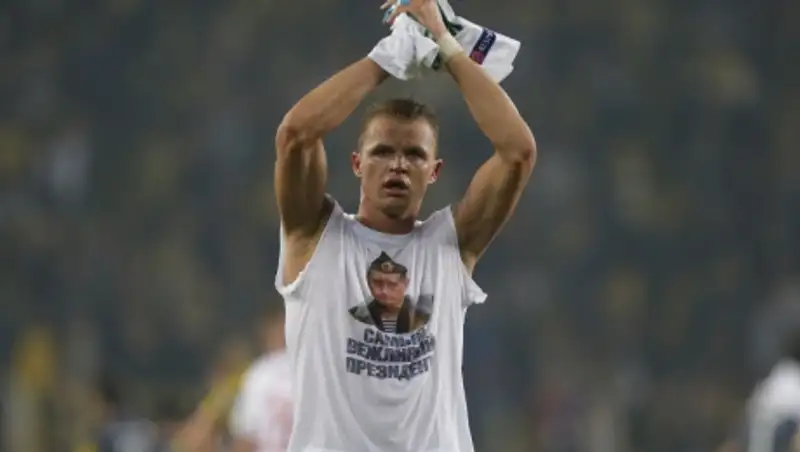 Как Тарасов в майке с Путиным вызвал бурю