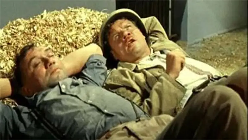 В Казахстане предложили наказывать за тунеядство 