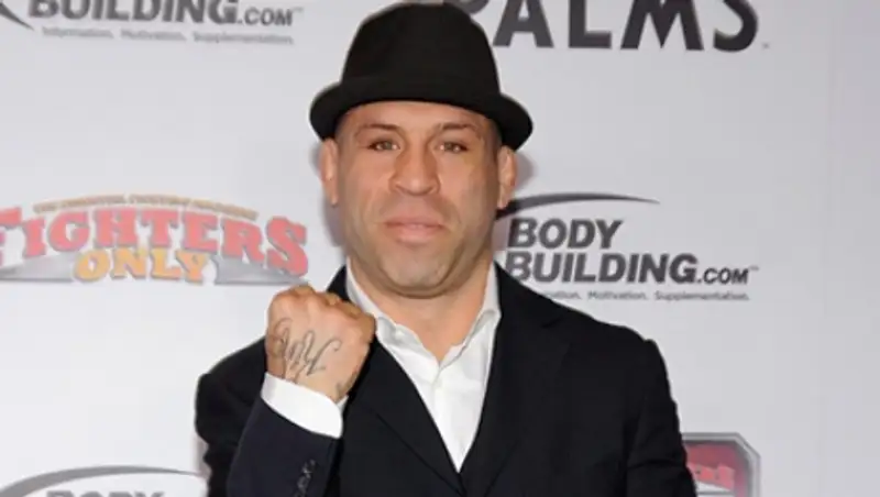 Ветеран смешанных единоборств пожаловался на дискриминацию и рабство в США