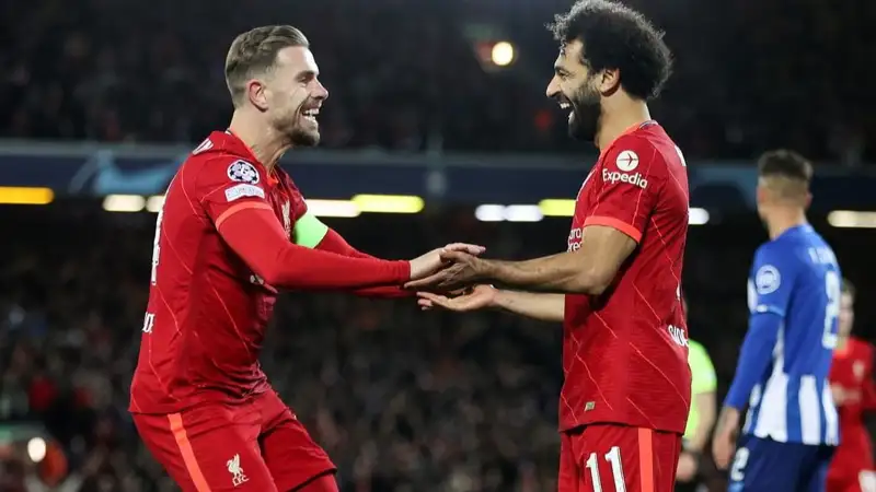 Сколько команд гарантировали себе место в плей-офф ЛЧ