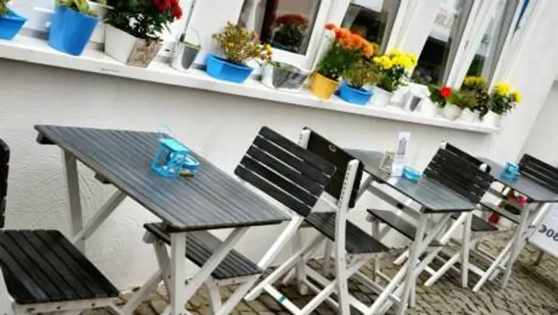 Кафе и рестораны продолжают нарушать карантин в Алматы