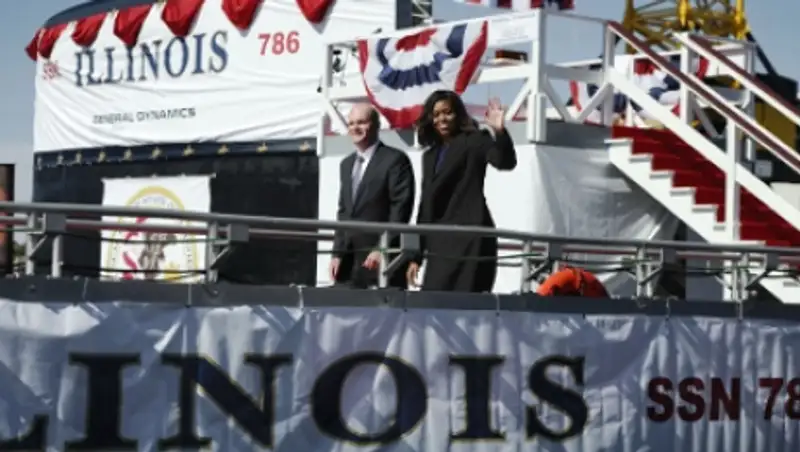 Мишель Обама спустила на воду новую подлодку