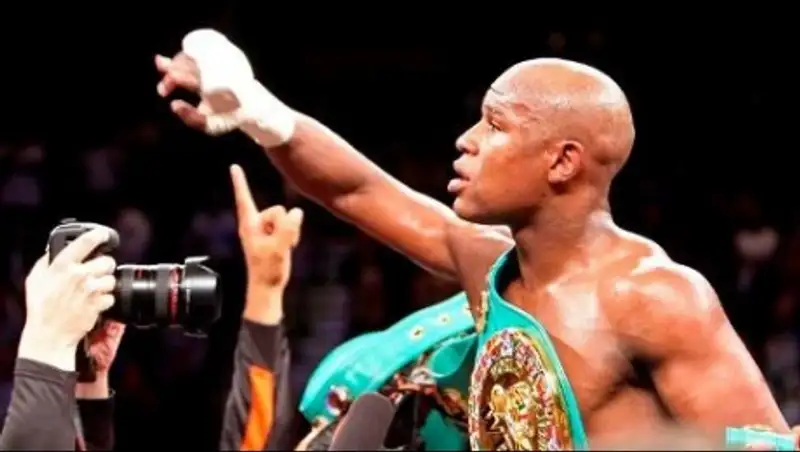 Поединок Мейуэзер - Хан может быть утвержден в течение двух недель