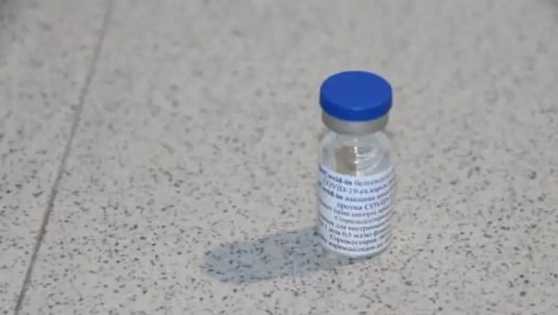 Завод по производству казахстанской вакцины запустят осенью - Цой