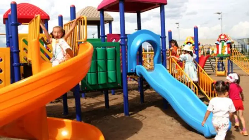 В поселковые детсады Астаны можно получить место вне очереди