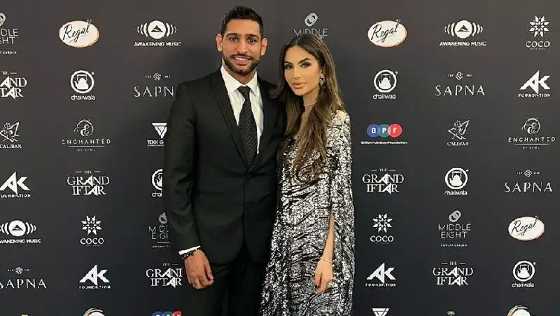 Неизвестные ограбили в Лондоне боксера Амира Хана