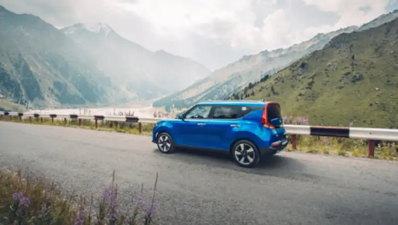 Яркий и современный: новый KIA Soul на дорогах страны