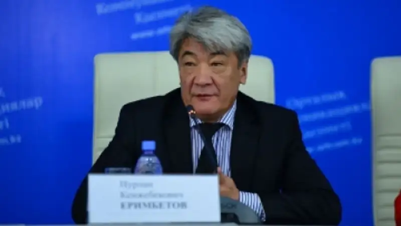 Казахстанцев призвали больше говорить о вреде коррупции для общества