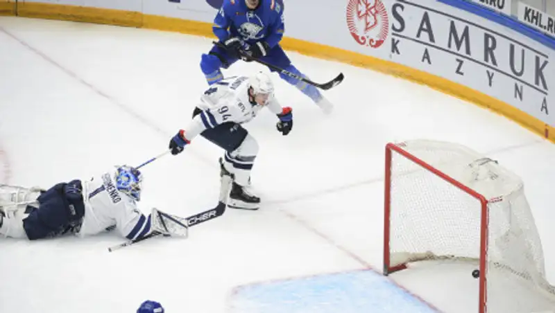 "Барыс" потерпел домашнее поражение от московского "Динамо"