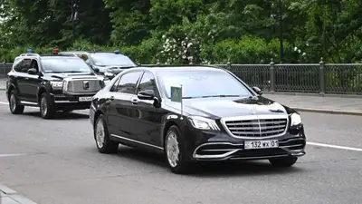 Токаев прибыл в Кремлевский дворец, фото - Новости Zakon.kz от 25.05.2023 15:37