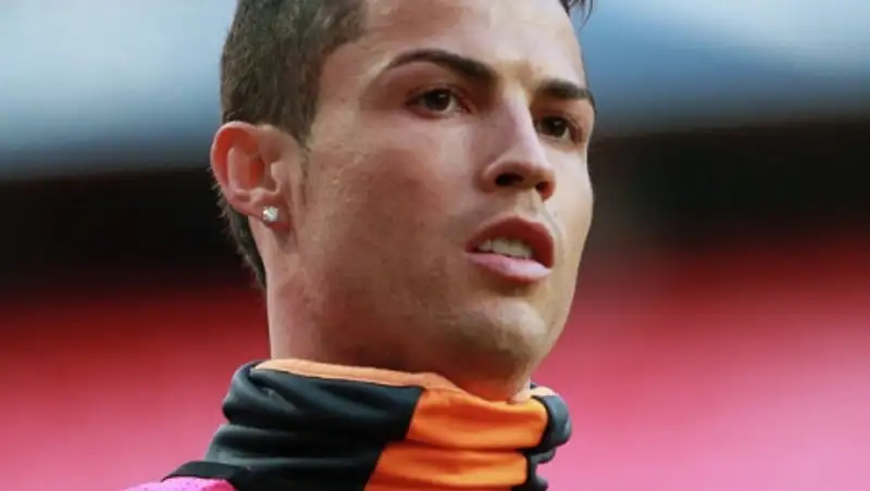 Алекс Фергюсон поужинал с Криштиану Роналду, чтобы убедить его вернуться в МЮ