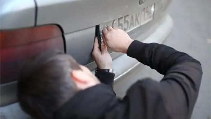В РФ за кражу номеров будут сажать