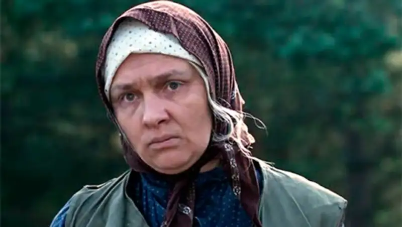 Звезда фильма "Любовь и голуби" попала в больницу