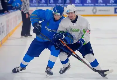 Казахстан одержал очередную победу на молодежном Чемпионате мира по хоккею