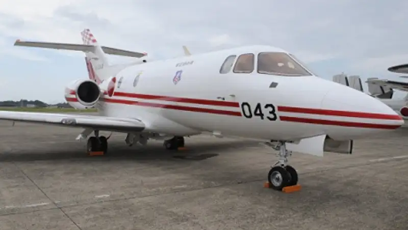 Плохая погода осложнила поиски пропавшего в Японии самолета U-125