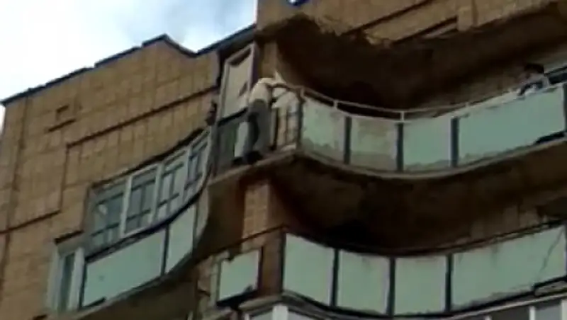 Акмолинские спасатели предотвратили попытку суицида