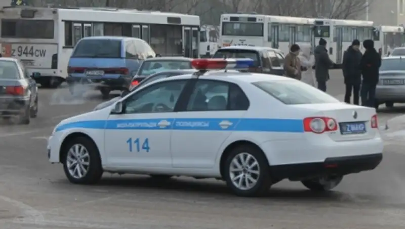 Более 300 нарушений ПДД выявили полицейские Астаны за первый день ОПМ «Автобус»