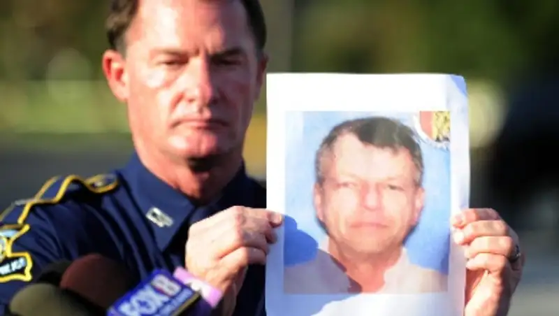 Луизианский стрелок сумел купить оружие из-за сбоев в системе учета