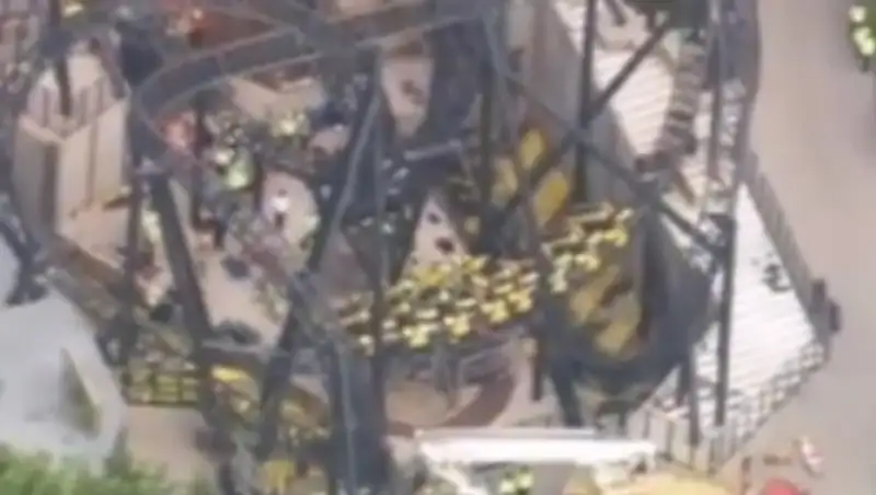 Посетитель британского парка развлечений лишился ноги в аварии на аттракционе