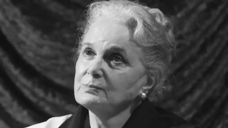 Умерла Элина Быстрицкая