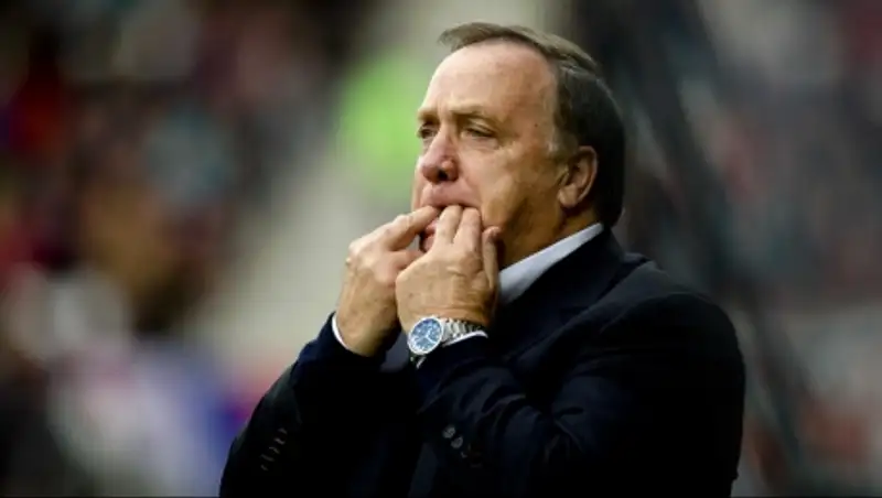  Болельщики ФК "Сандерленд" собрали £2 тыс. на букет жене тренера Дика Адвоката