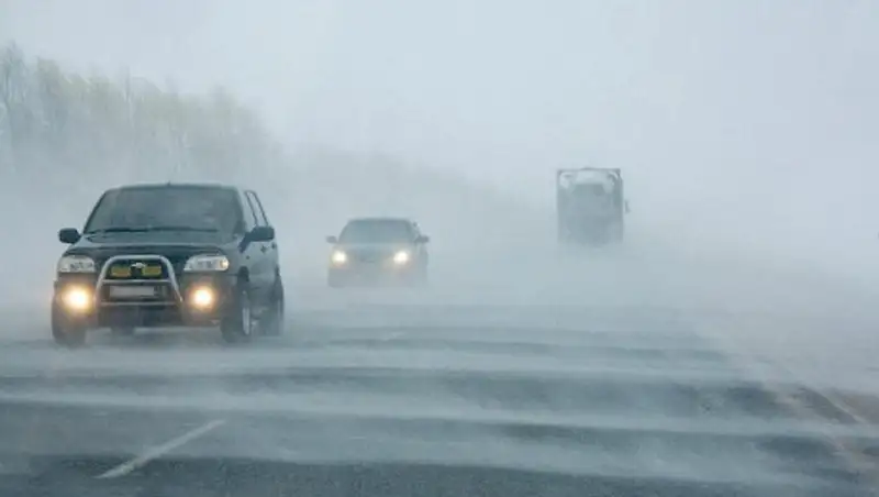 Роман Скляр дал ряд поручений по вопросам ЧС на республиканских автодорогах