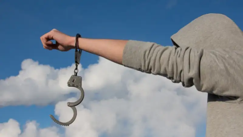 Участников массовой драки на рынке Алматы наказали