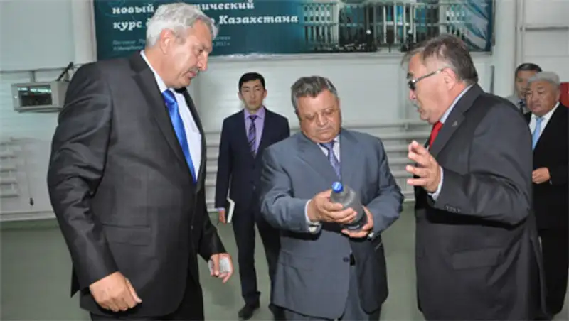 Сергей Кулагин посетил заводы Акмолинской области