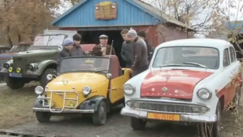 Солтүстік Қазақстанда көне көліктер жинайтын қария тұрады