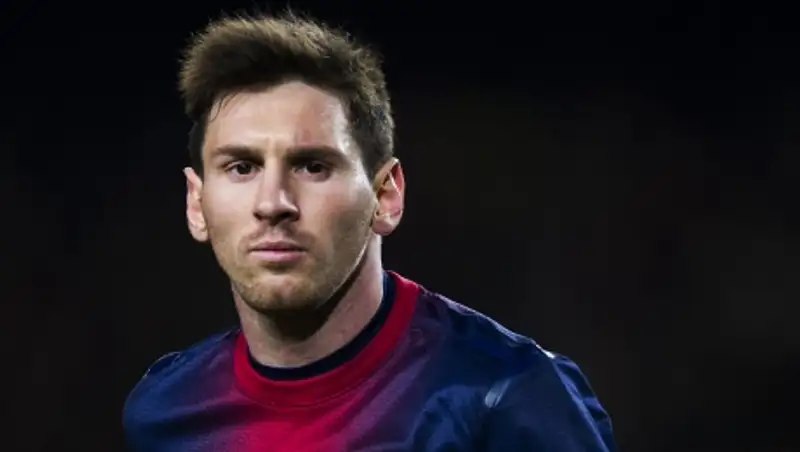 Луис Энрике: Месси сейчас не с «Барселоной», так как ему нужен отдых