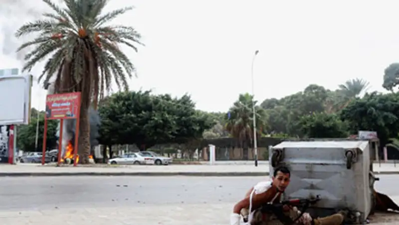 В Бенгази объявили боевую тревогу, фото - Новости Zakon.kz от 25.11.2013 22:49