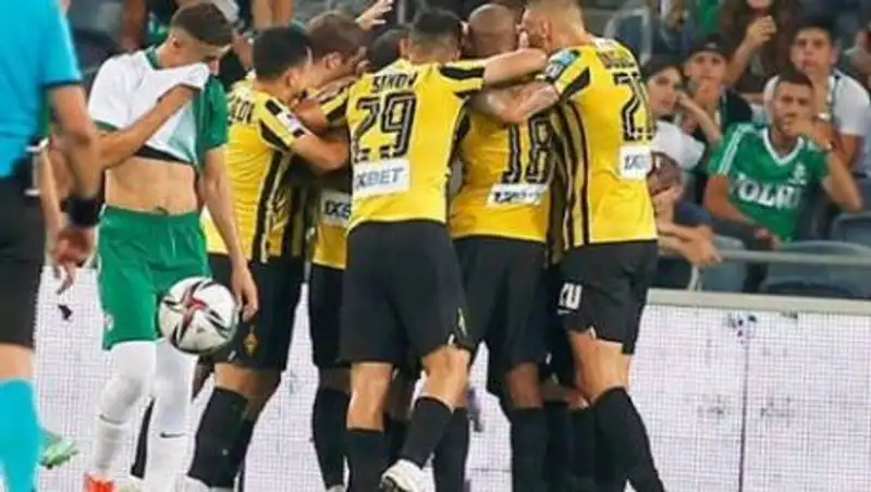 Алматинский "Кайрат" добился исторического результата на старте Лиги Чемпионов