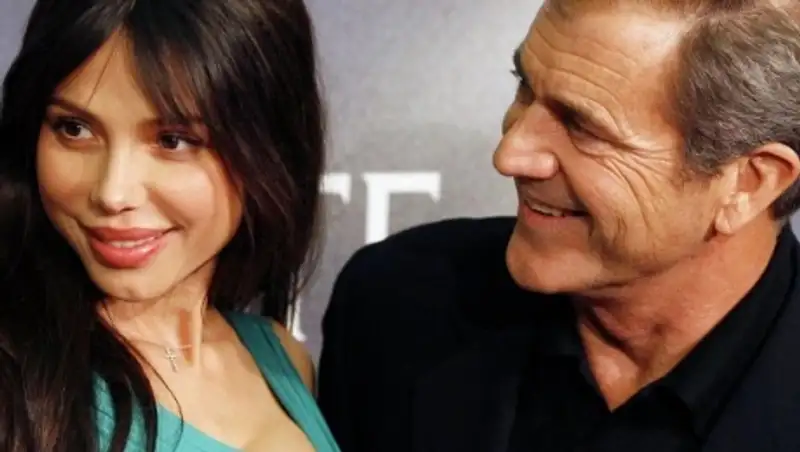 Экс-подруга Мела Гибсона Оксана Григорьева подала к актеру новый иск