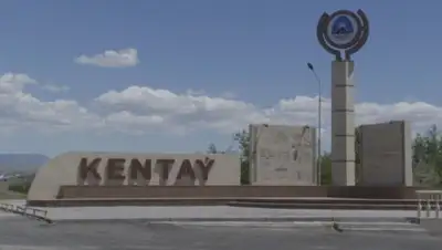 otyrar.kz, фото - Новости Zakon.kz от 22.07.2020 15:30