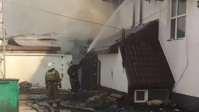 пресс-служба КЧС МВД РК, фото - Новости Zakon.kz от 20.05.2018 17:31