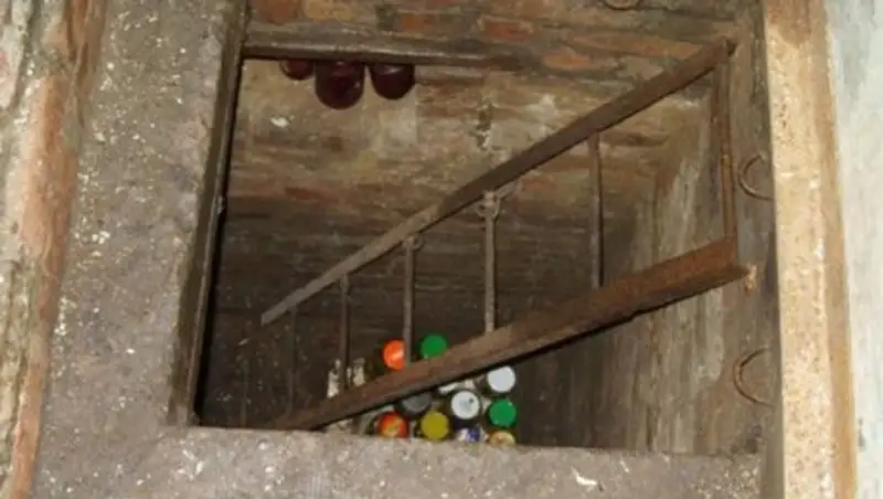 В Костанайской области тело мужчины три месяца лежало в погребе