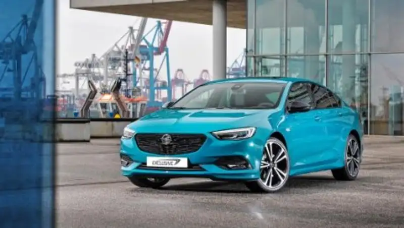 Opel Insignia нового поколения пользуется ажиотажным спросом