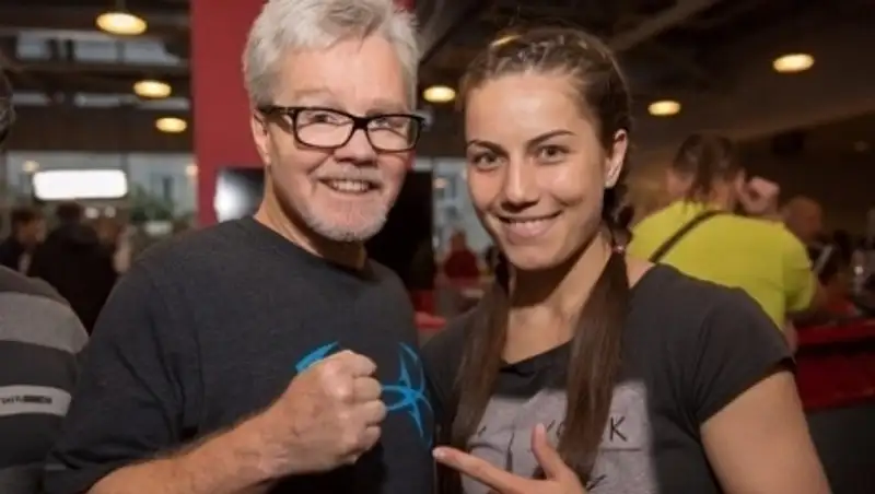 Фируза Шарипова: Хочу показать миру, что в Казахстане есть достойные женщины-боксёры