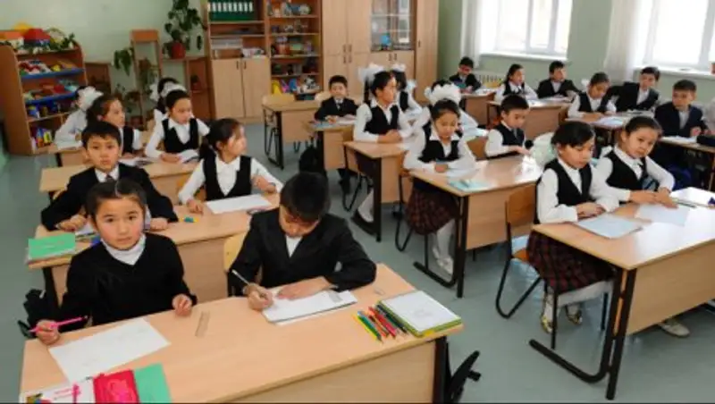 Открывать школы на первых этажах жилых домов предложили в Казахстане