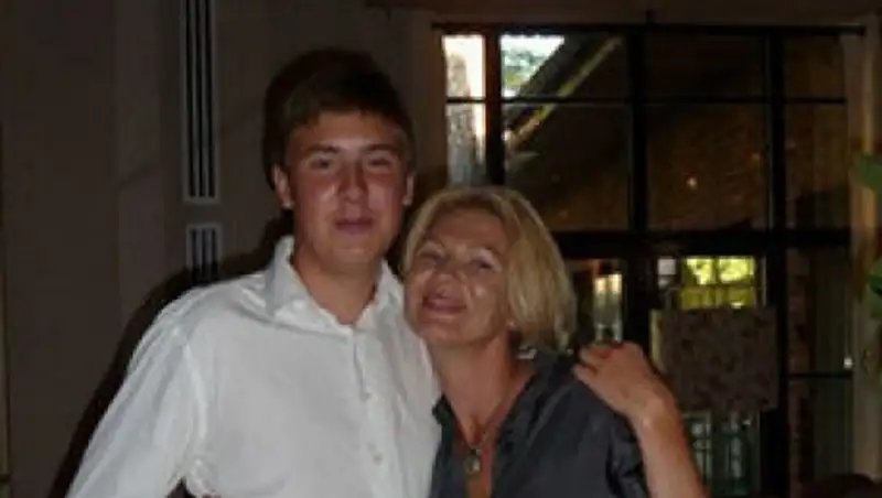 Сын олигарха убил мать, чтобы "изгнать из неё бесов"