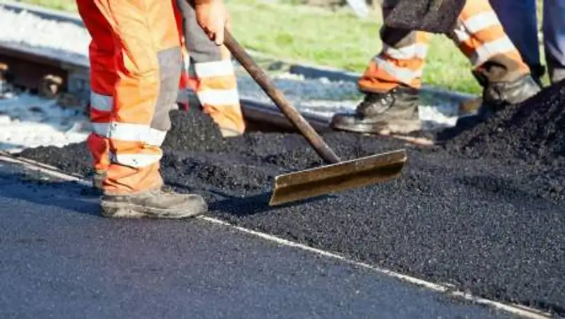 Движение авто частично перекрыли на одной из улиц Нур-Султана