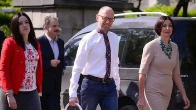 Яценюк появился на публике впервые после отставки