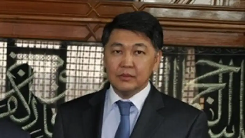 Берик Арын освобожден от должности посла