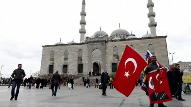 Европарламент приостановил рассмотрение безвизового досье для Турции