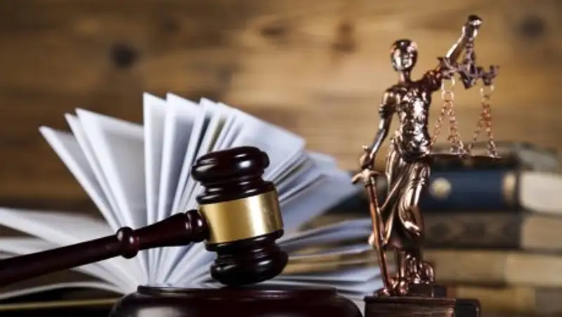 Суд конфисковал у банды «Адыл Кытай» роскошные автомобили и несколько тысяч долларов