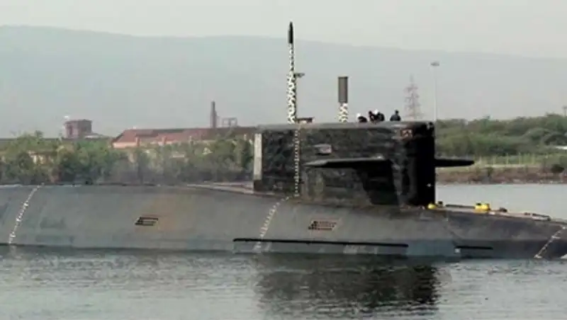 Первая индийская атомная субмарина "Арихант" прошла все испытания