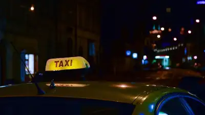 таксист обворовал квартиру , фото - Новости Zakon.kz от 08.06.2022 10:03